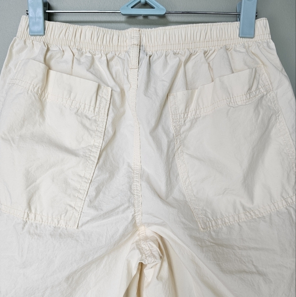 Wild Fable Women's Mid Rise Wide Leg Lightweight Cargo Pants, Off-White, XS - Picture 8 of 10